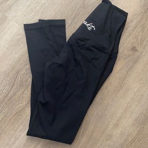 Impakt black leggings